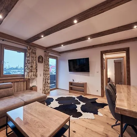 Haus Josef-herold-strasse 17a アパート *